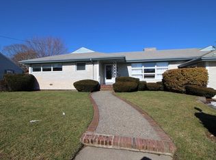 9 Gaywood St, New Bedford, MA 02740
