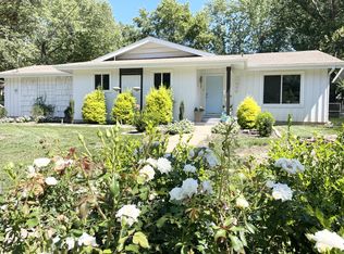 1006 S Paula Ave, Springfield, MO 65804