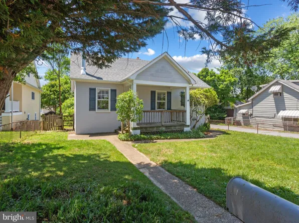 2 Highland Ave, Annapolis, MD 21403