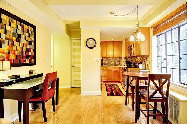 Rented by City Connections Realty | media 5