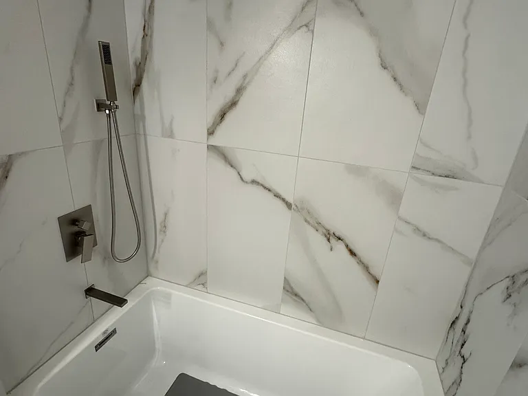 3732 N Taylor Dr — Photo 51