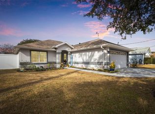 23 Palmyra Ln, Palm Coast, FL 32164