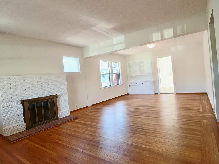 Large living and dinning room