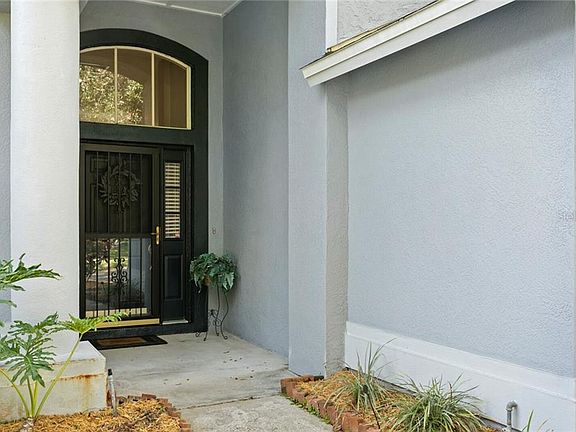 4th image of 12416 Glenfield Ave