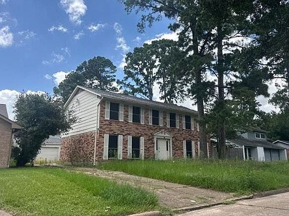 3rd image of 7215 Wind Dale St