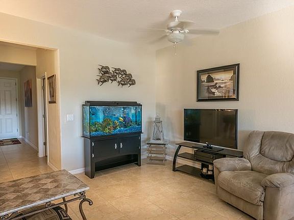 4th image of 2385 Milkweed Ct