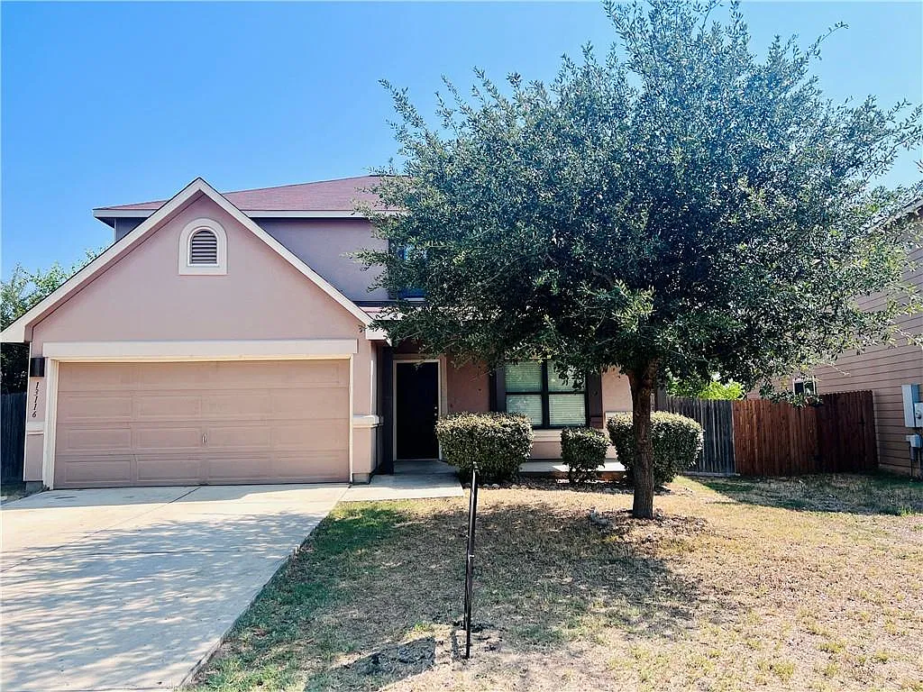 3 bed, 2.5 bath, 2183 sqft, $1,895 — Photo 1
