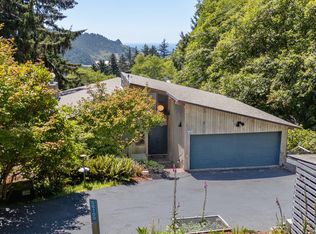 56100 High Point Rd, Otis, OR 97368