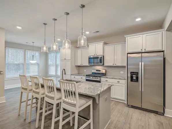 1523 Homecoming Blvd, Ravenel, SC 29470