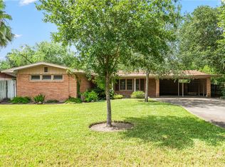 1139 W Lee Ave, Kingsville, TX 78363