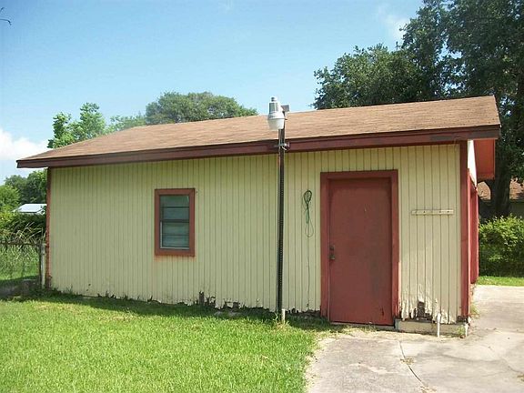 2nd image of 5971 Moonstone St