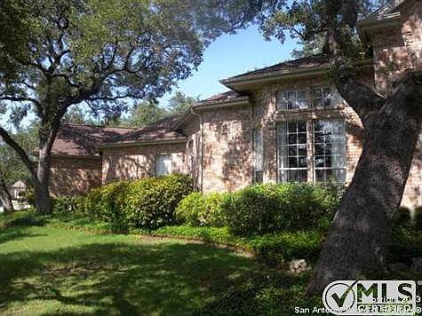 3rd image of 10 Ryans Point Dr