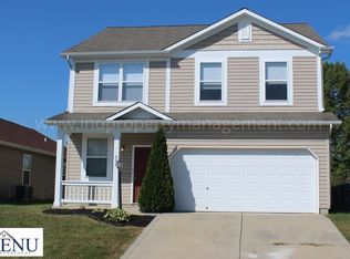 584 Rocky Meadow Dr, Greenwood, IN 46143