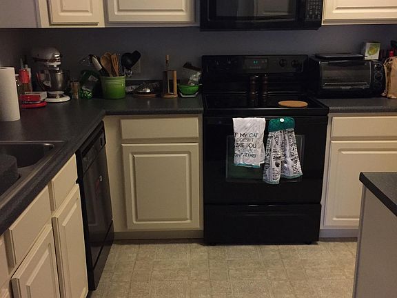 2nd image of 2335 Pinnacle Ct
