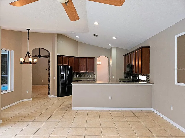 12538 Cara Cara Loop — Photo 12