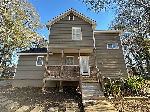 3rd image of 1684 Milledge Avenue Ext