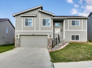 7904 N 84th St, Omaha, NE 68122