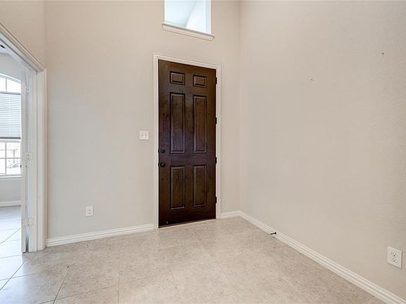 4th image of 9212 Kaitlyn Ct