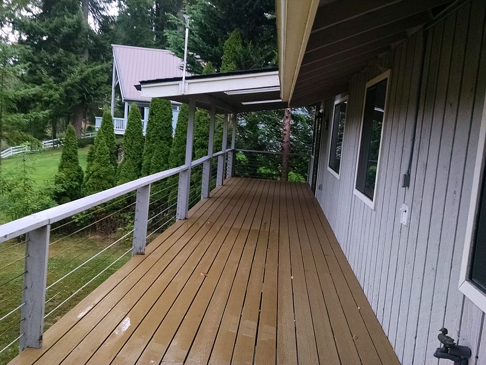 2nd image of 12016 118th Ave NW