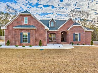 303 White Oak Dr, New Brockton, AL 36351