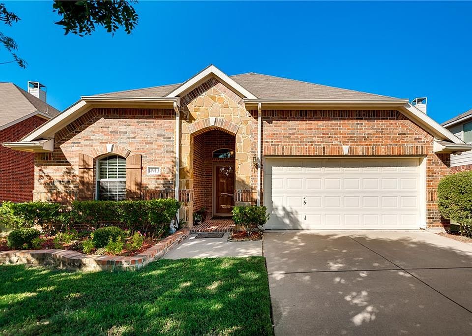 1st image of 4913 Kingfisher Ln