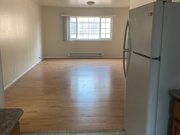 2nd image of 635 S 11th St #5