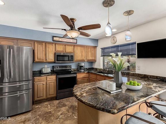 5th image of 17249 N 37TH Avenue