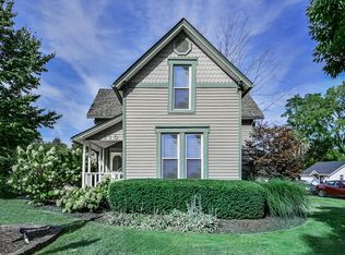 610 N Rangeline Rd, Carmel, IN 46032