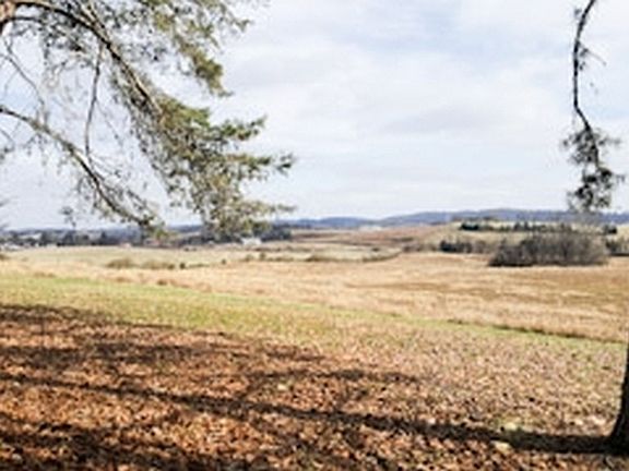 3rd image of 541 County Road 342