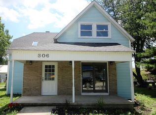 306 W McConnell St, Oxford, IN 47971