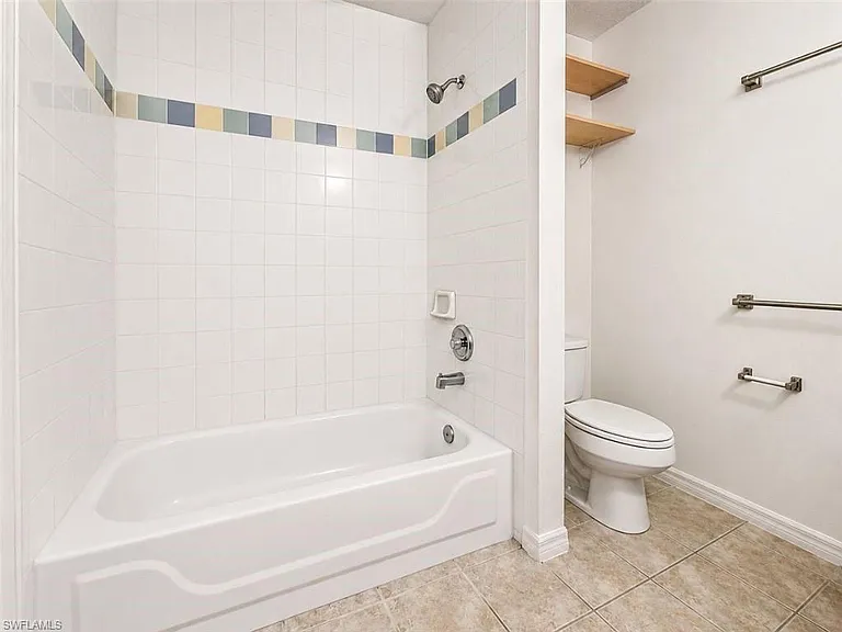 4426 Saint Georges Ct — Photo 17