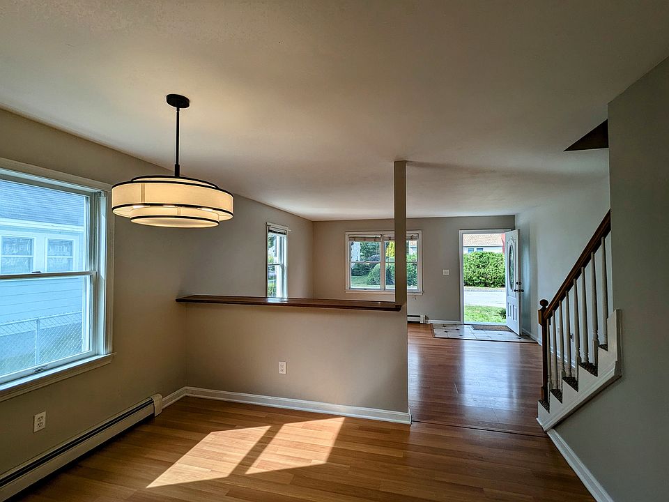 Dining/Living open concept