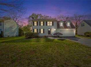 190 Arnolds Neck Dr, Warwick, RI 02886