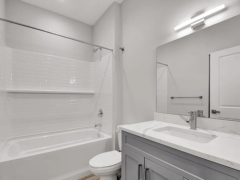 Prince Place Townhomes — Photo 21