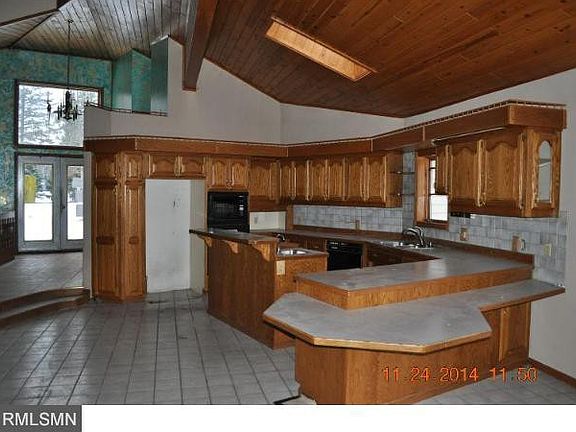 2nd image of 3696 Edgerton St