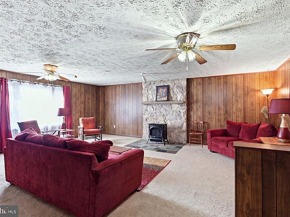5th image of 3772 Carlisle Rd