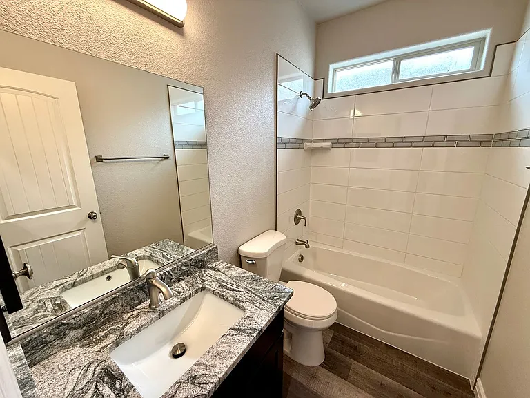 3368 N Apache St — Photo 20