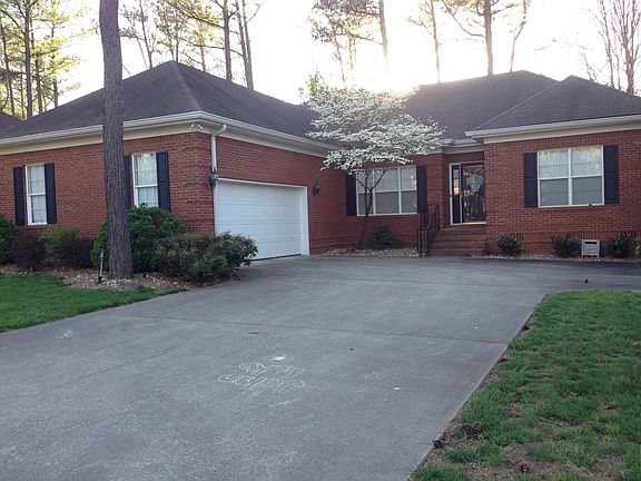2nd image of 105 Alpine Ct