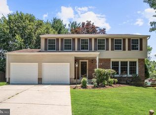 8329 Streamwood Dr, Pikesville, MD 21208