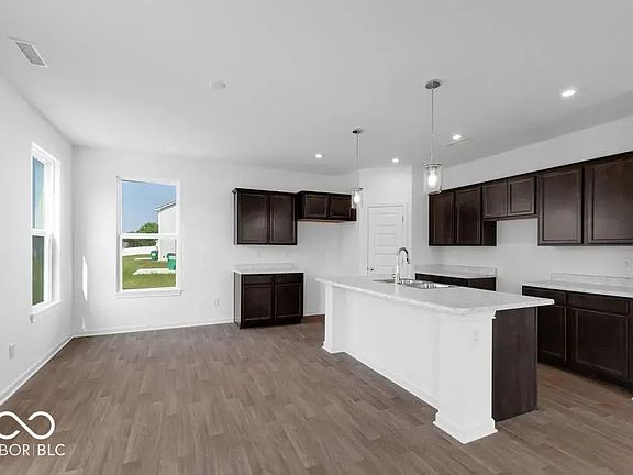 2nd image of 6531 Calligan Rd