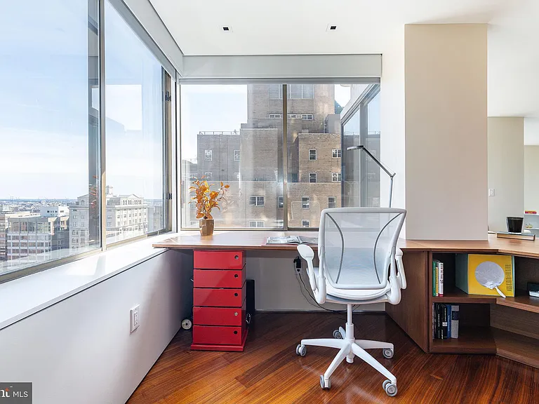 210 W Rittenhouse Sq #2106-2107 — Photo 37