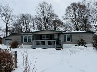 6275 Meadville Rd, Girard, PA 16417