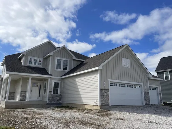 N50W19615 Tamarind WAY, Menomonee Falls, WI 53051