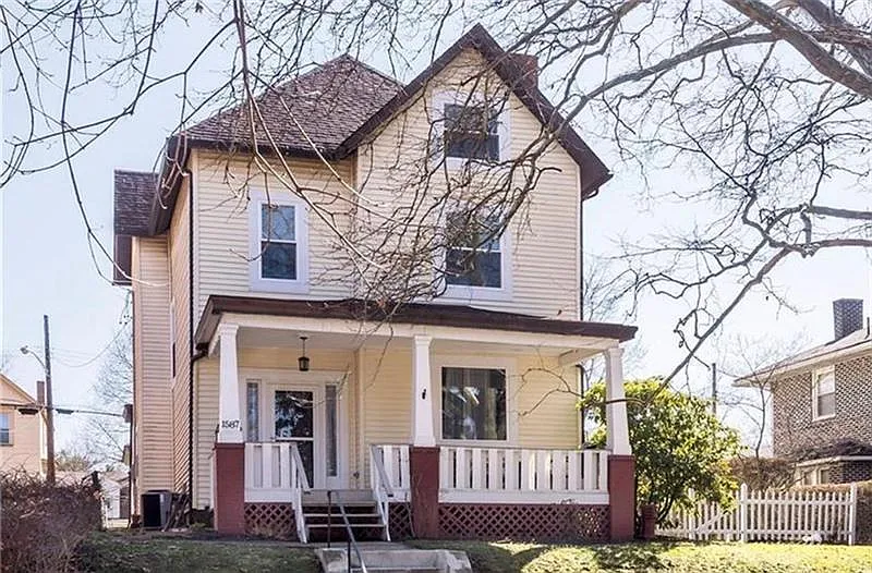 1587 Barr Ave photo 1