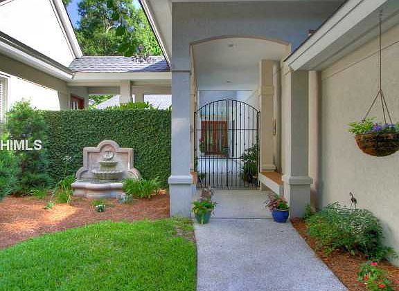 3rd image of 33 Sussex Ln