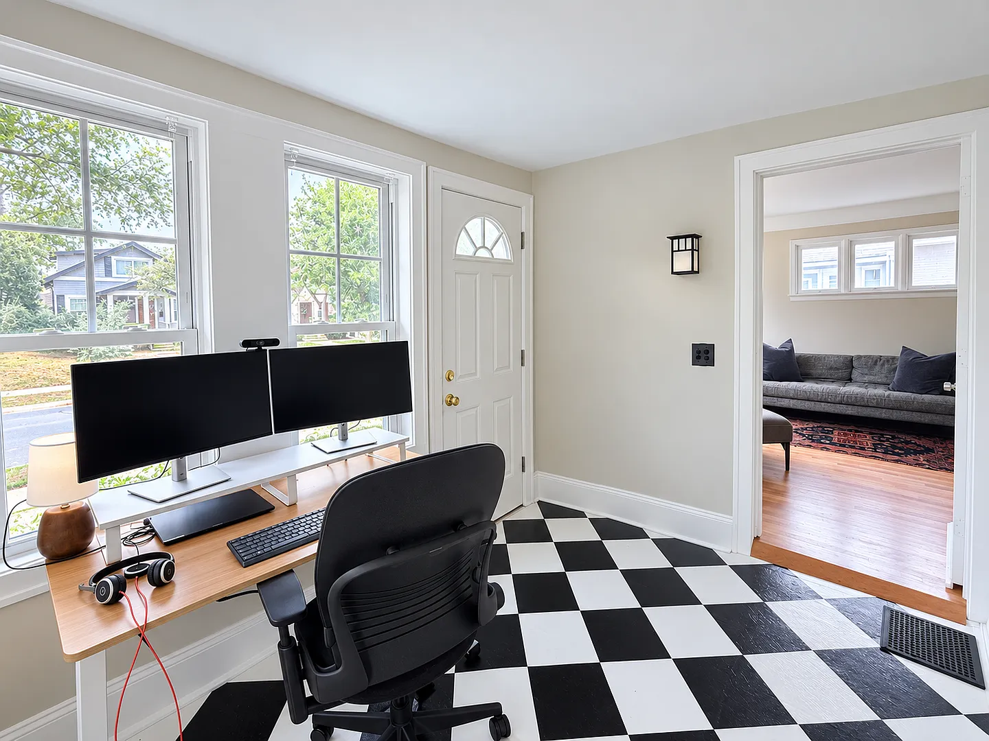 Gorgeous 2-Bedroom Minneapolis Home with Hardwood Floors, Huge Backyard & Garage! — Photo 4