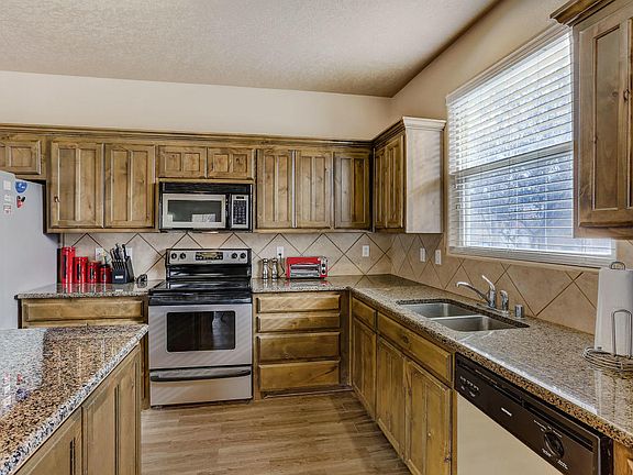 5th image of 9601 Red River Ct NW
