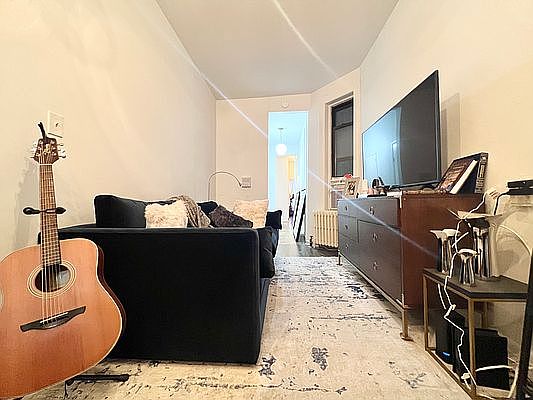 1st image of 307 E 85th St #3W