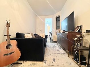 307 E 85th St #3W, New York, NY 10028