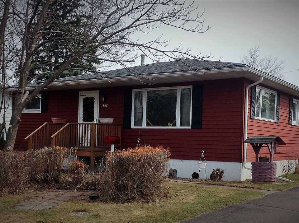 2nd image of 1352 93rd Ave W